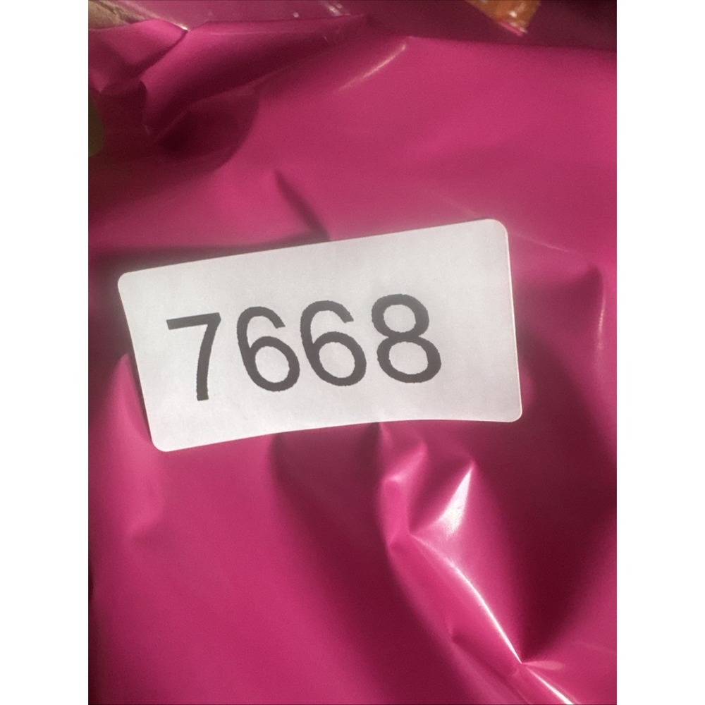 SOLD‎
